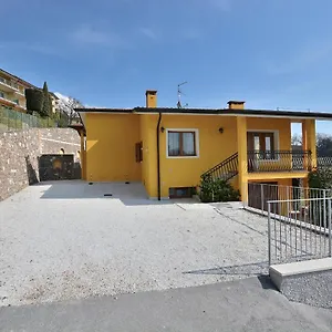  Apartment Blue In Marciaga Di