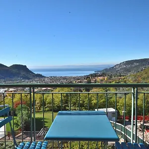  Apartment Casa Montegolo